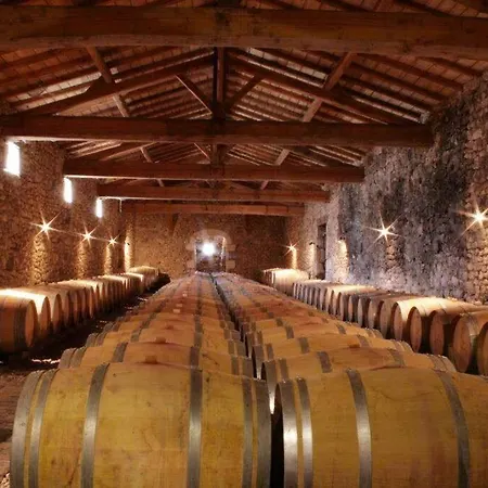 Location Chateau Couronneau Ligueux (Gironde)